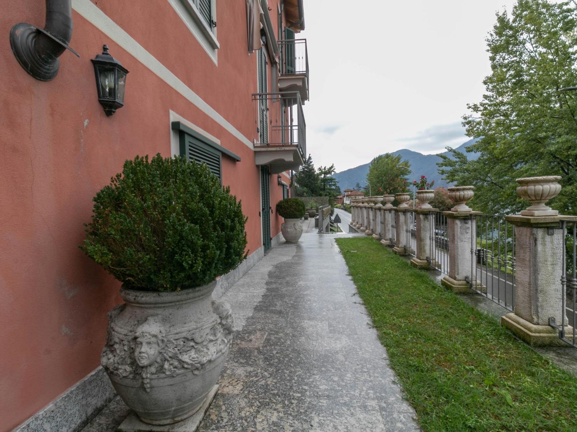 Villa Olcio - Al Lago Манделло-дель-Ларио Экстерьер фото