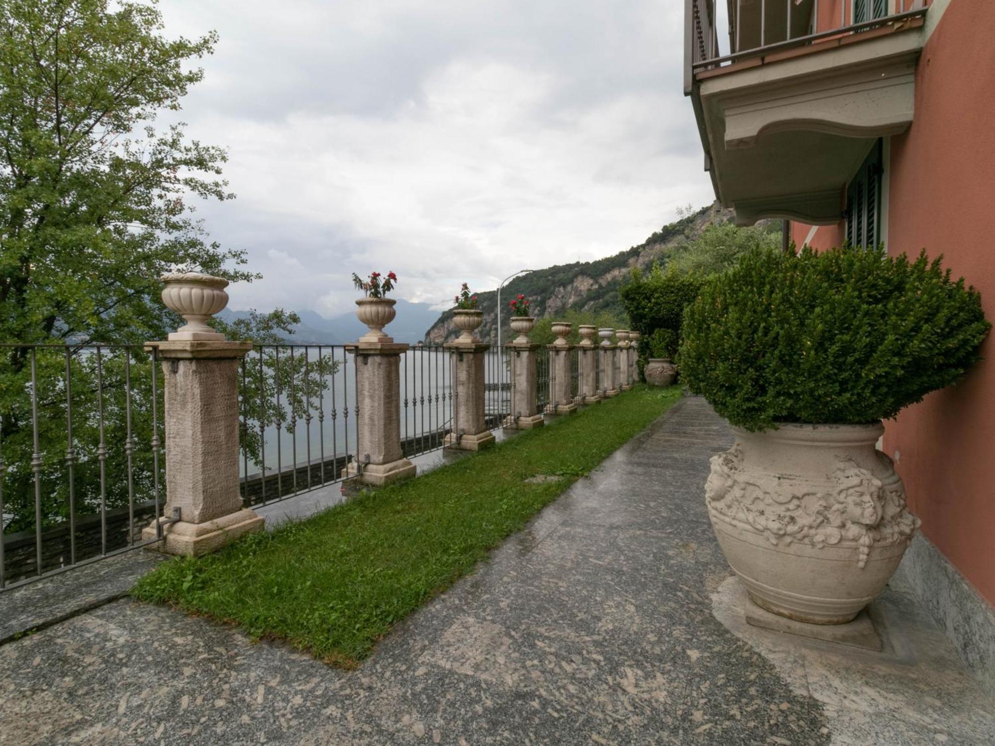 Villa Olcio - Al Lago Манделло-дель-Ларио Экстерьер фото