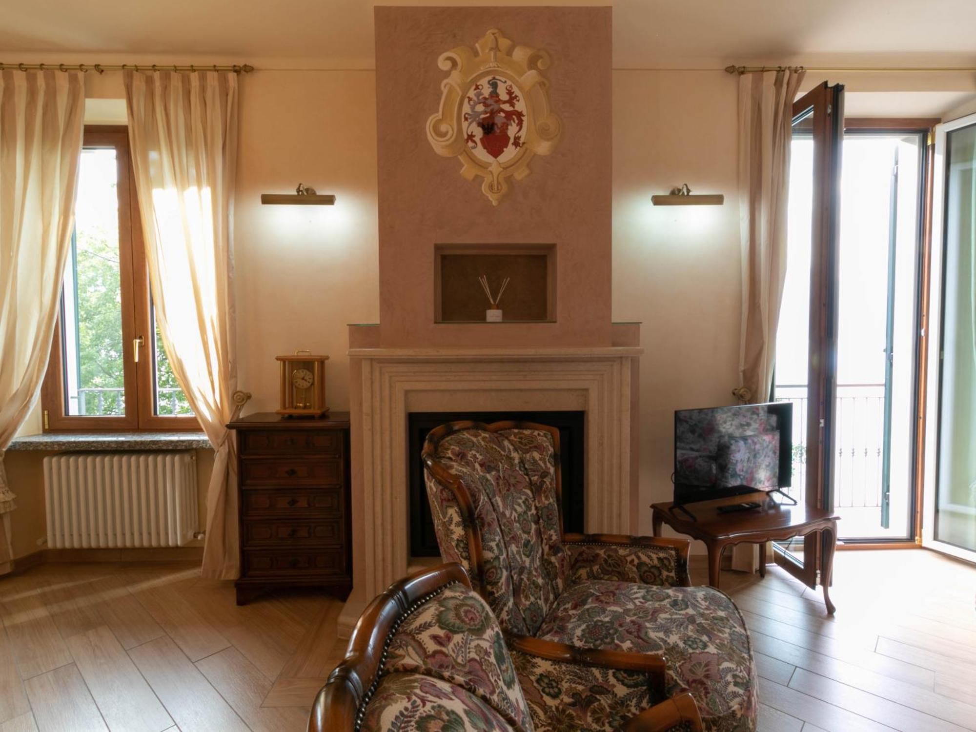 Villa Olcio - Al Lago Манделло-дель-Ларио Экстерьер фото