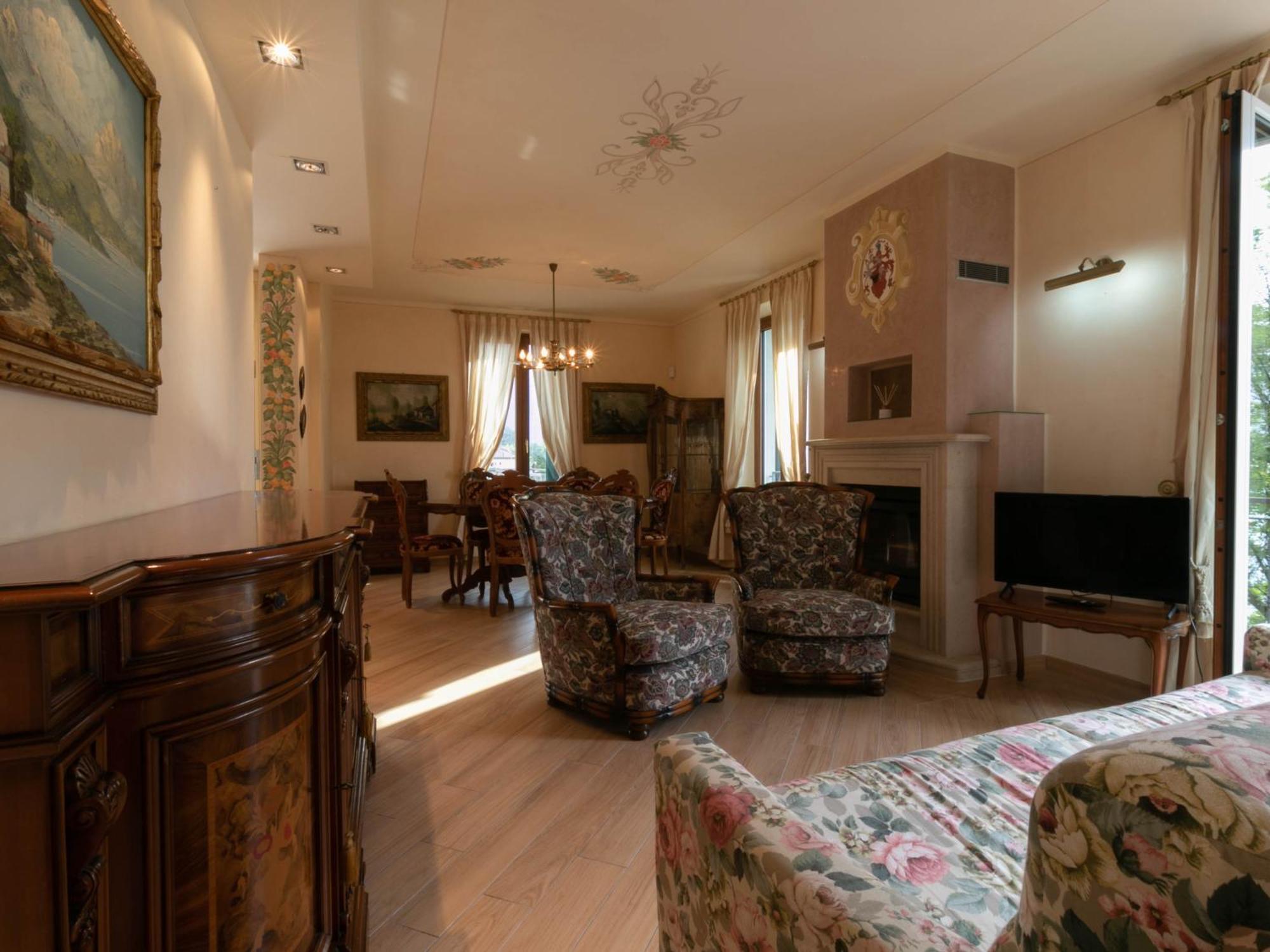 Villa Olcio - Al Lago Манделло-дель-Ларио Экстерьер фото