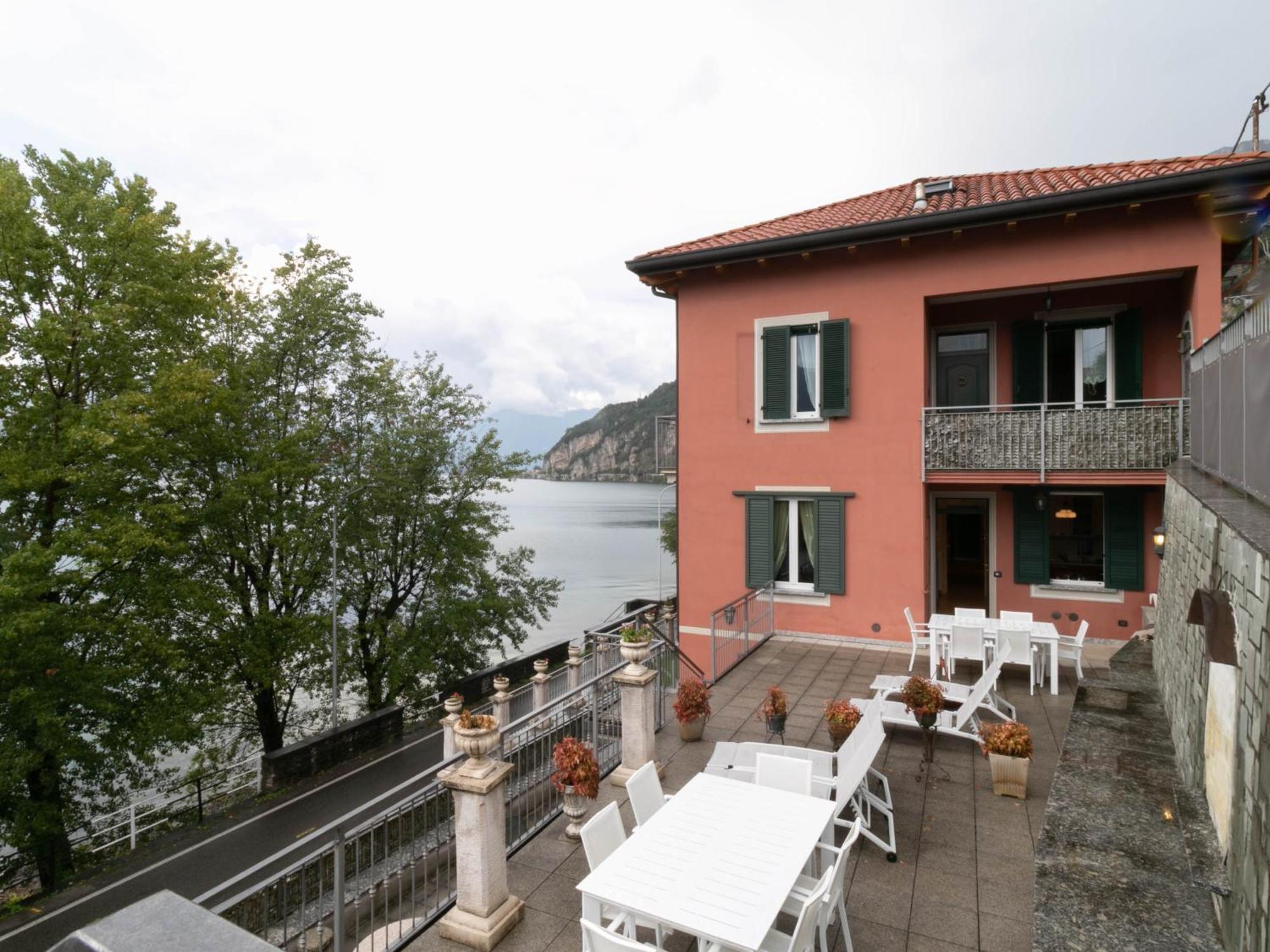Villa Olcio - Al Lago Манделло-дель-Ларио Экстерьер фото