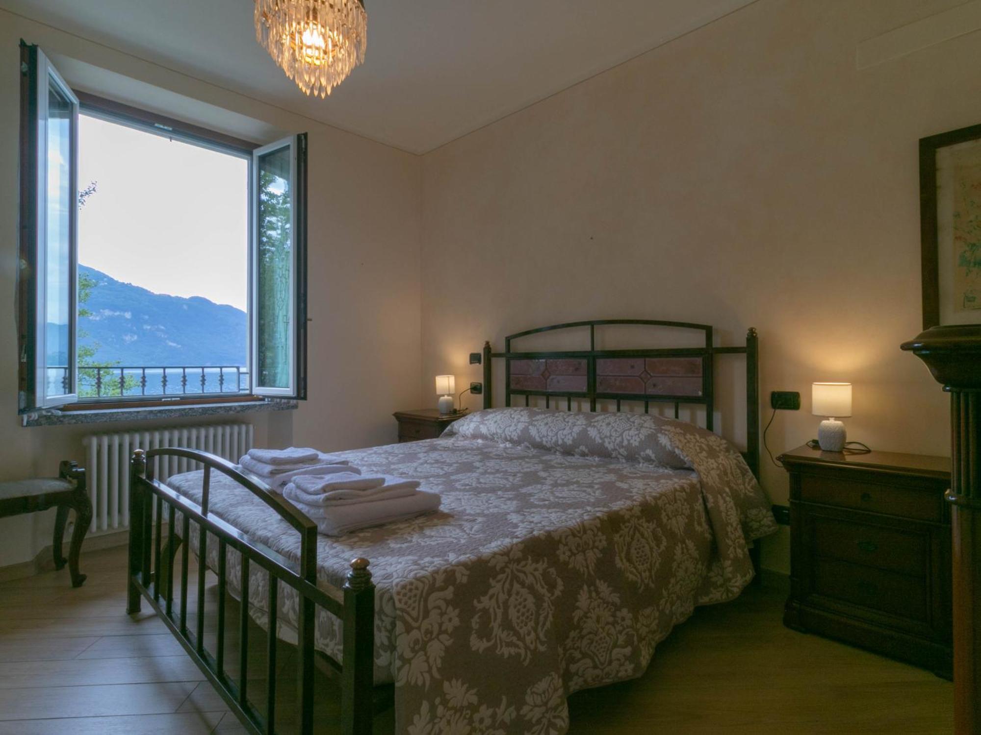 Villa Olcio - Al Lago Манделло-дель-Ларио Экстерьер фото