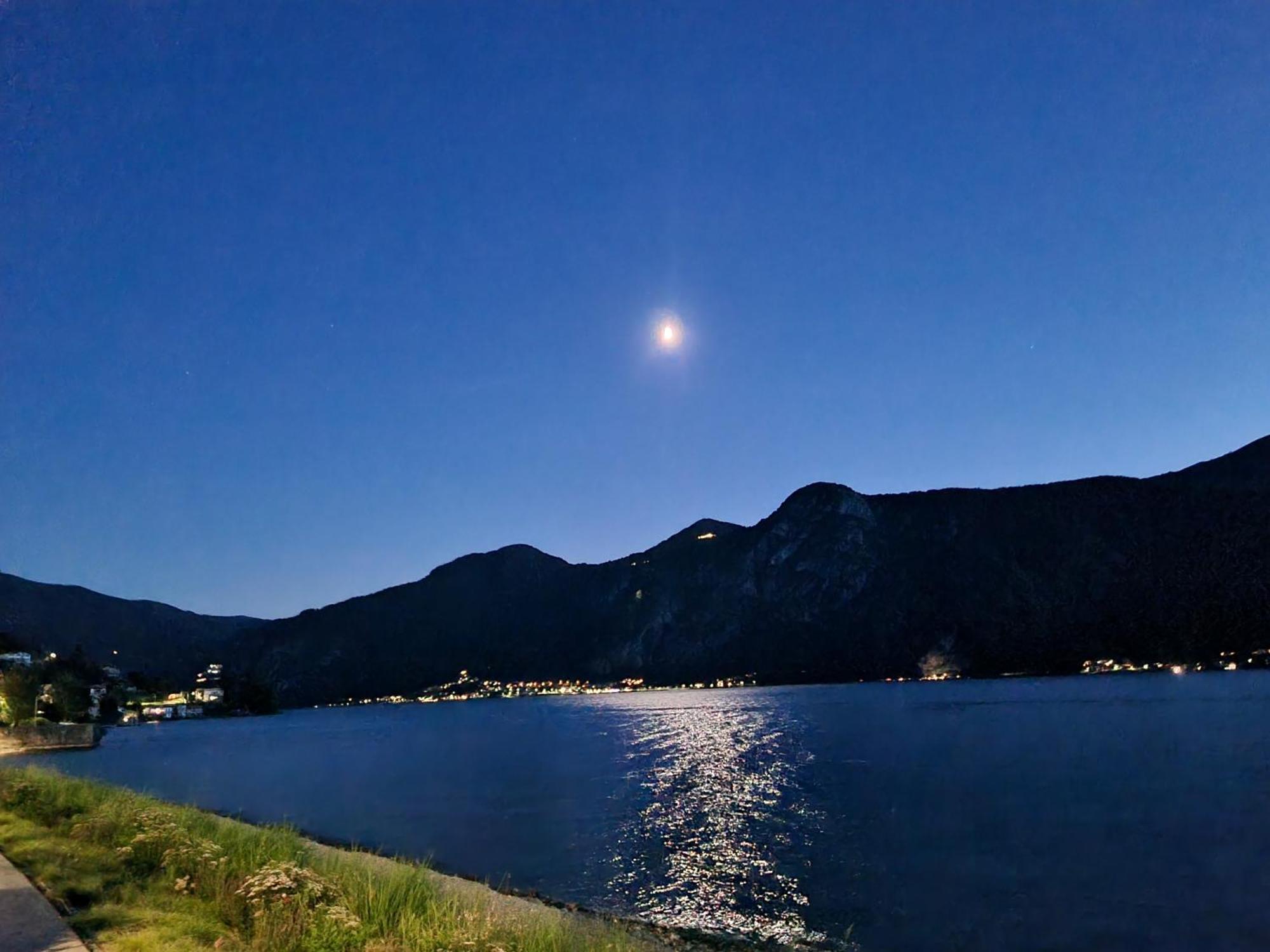 Villa Olcio - Al Lago Манделло-дель-Ларио Экстерьер фото